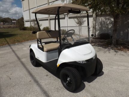 2026 E-Z-GO RXV 2 Valor S EX1