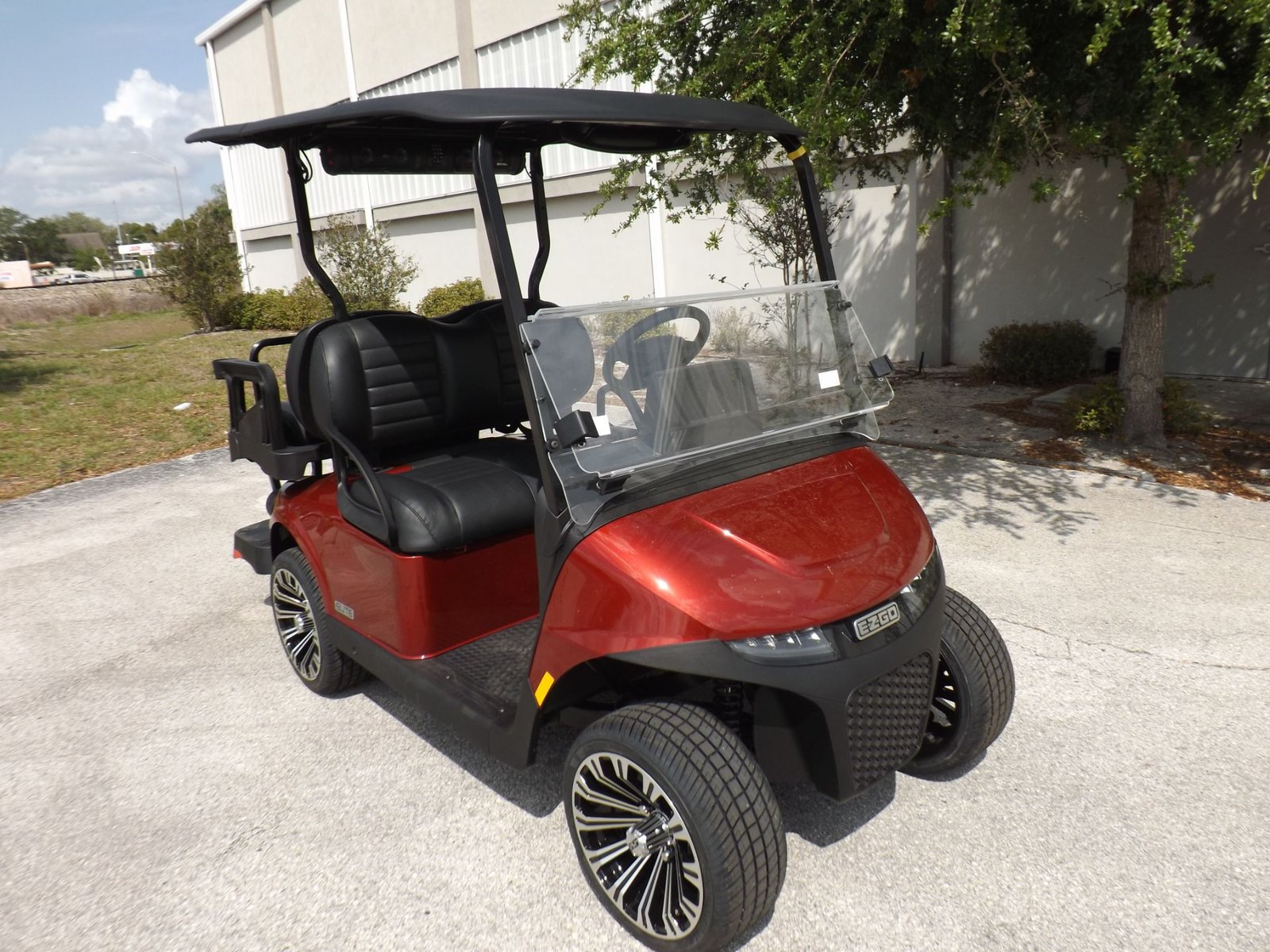 6000000001 2026 E-Z-GO RXV 4 Touring ST ELiTE Lithium for Sale - Image 1